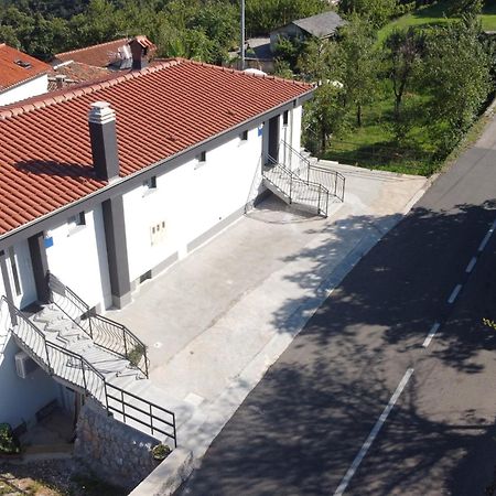 Apartments Ema Laurana Esterno foto